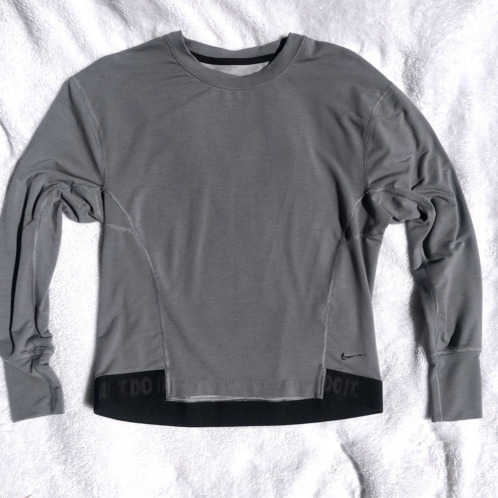 Nike dri fit longsleeve